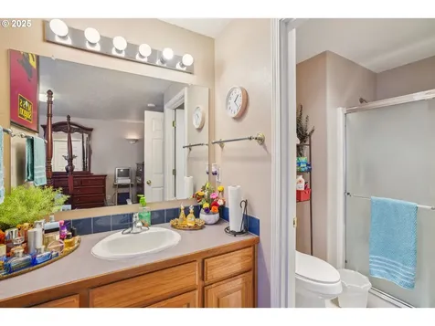 4963 Crater Avenue N Keizer OR 97303