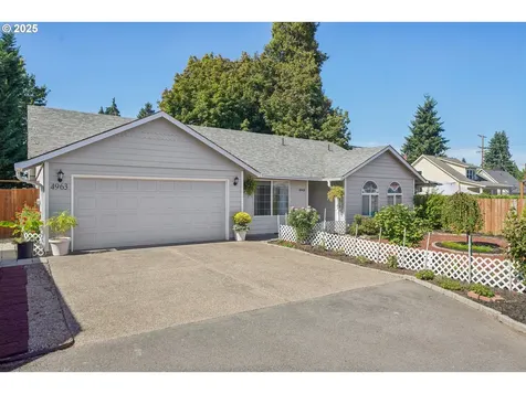 4963 Crater Avenue N Keizer OR 97303