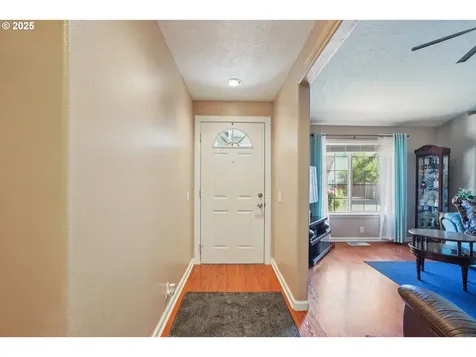 4963 Crater Avenue N Keizer OR 97303