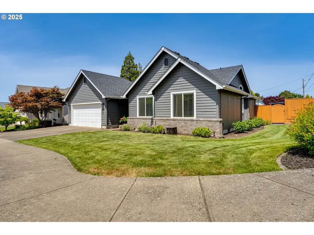1107 Valley Butte Drive Eugene OR 97401