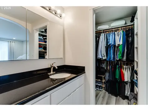 1107 Valley Butte Drive Eugene OR 97401