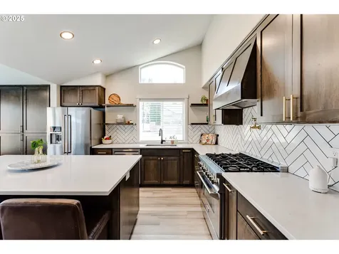 1107 Valley Butte Drive Eugene OR 97401