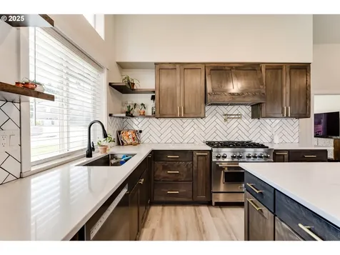 1107 Valley Butte Drive Eugene OR 97401