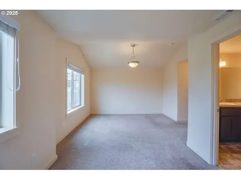 2410 NE 130th Avenue Vancouver WA 98684