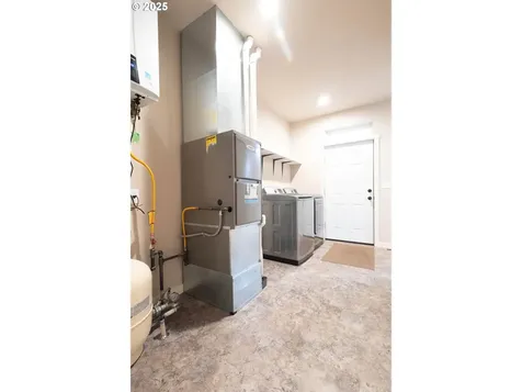 69717 Antles Lane Cove OR 97824