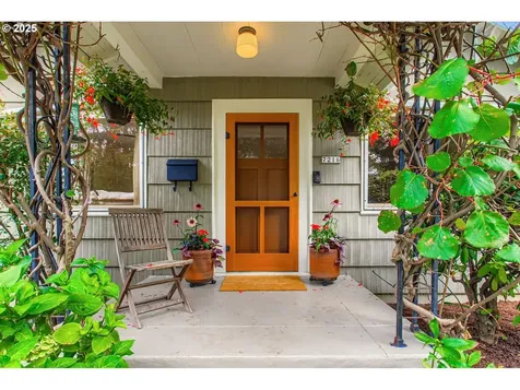 7216 N Wilbur Avenue Portland OR 97217