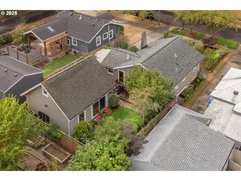 7216 N Wilbur Avenue Portland OR 97217
