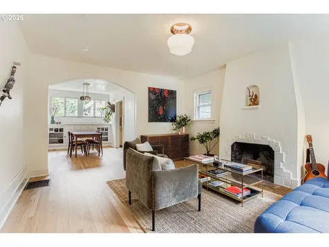 7216 N Wilbur Avenue Portland OR 97217