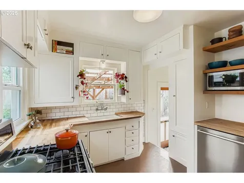 7216 N Wilbur Avenue Portland OR 97217