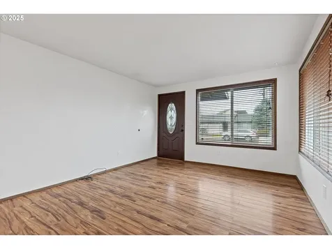 1034 SE Rummel Street Mcminnville OR 97128