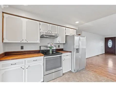 1034 SE Rummel Street Mcminnville OR 97128