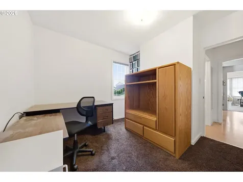 9017 NW 21st Avenue Vancouver WA 98665
