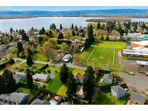 9017 NW 21st Avenue Vancouver WA 98665