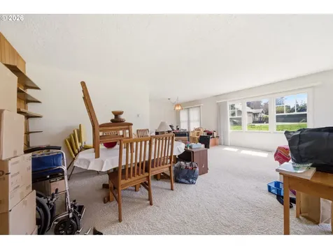 9017 NW 21st Avenue Vancouver WA 98665