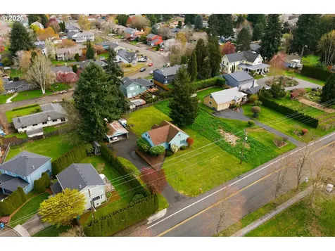 9017 NW 21st Avenue Vancouver WA 98665