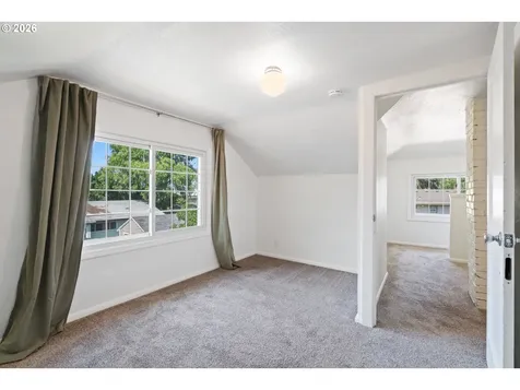 6820 N Delaware Avenue Portland OR 97217