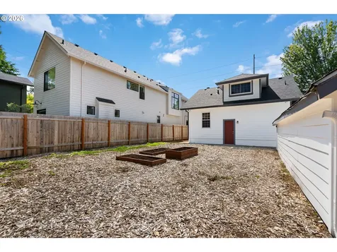 6820 N Delaware Avenue Portland OR 97217