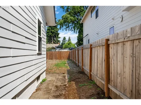 6820 N Delaware Avenue Portland OR 97217