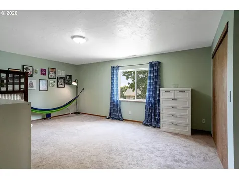 2395 88th Avenue NE Salem OR 97305