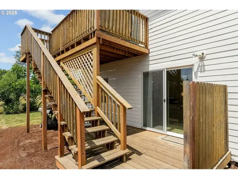 2395 88th Avenue NE Salem OR 97305