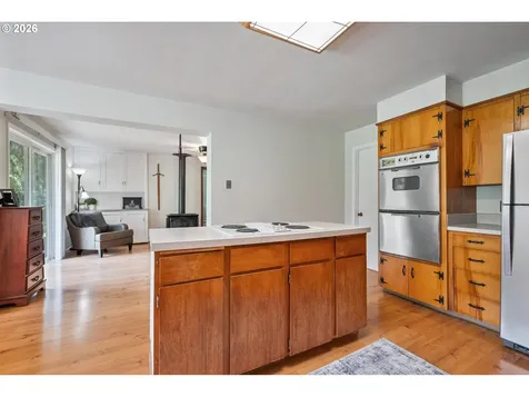 1304 Coal Creek Road Longview WA 98632