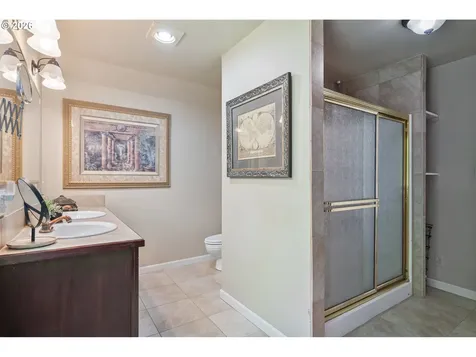 1304 Coal Creek Road Longview WA 98632