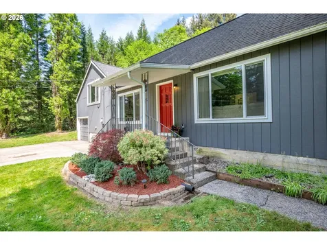 1304 Coal Creek Road Longview WA 98632