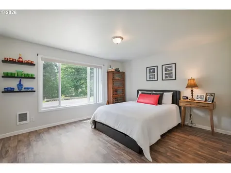 1304 Coal Creek Road Longview WA 98632