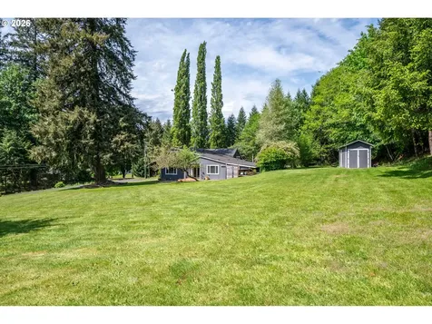 1304 Coal Creek Road Longview WA 98632