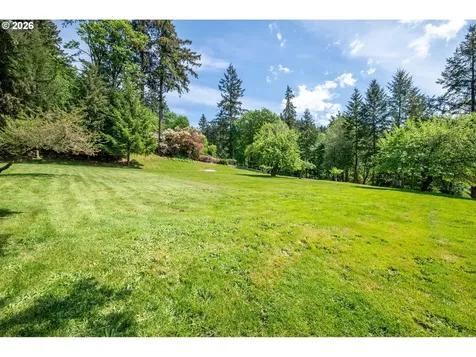 1304 Coal Creek Road Longview WA 98632