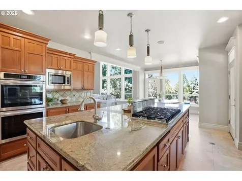 764 NW Yosemite Drive Bend OR 97703