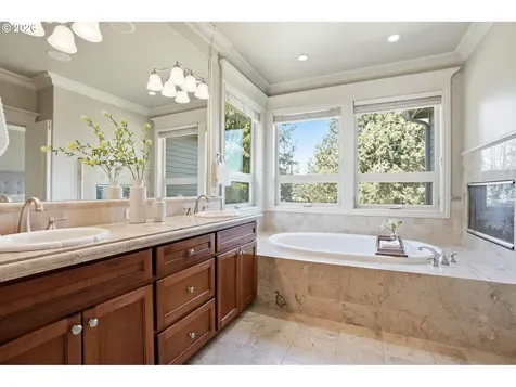 764 NW Yosemite Drive Bend OR 97703