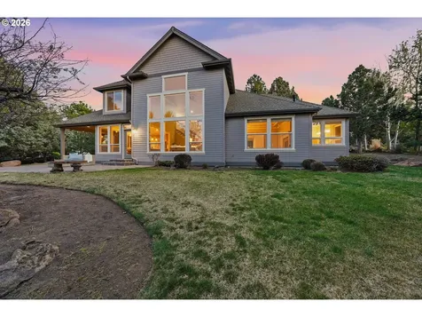 764 NW Yosemite Drive Bend OR 97703