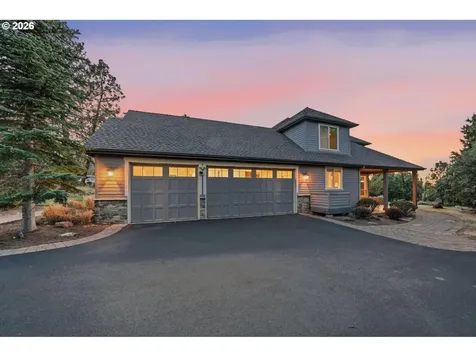764 NW Yosemite Drive Bend OR 97703