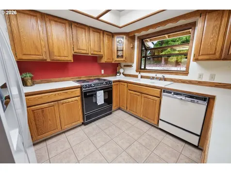 92680 Kumpula Road Astoria OR 97103