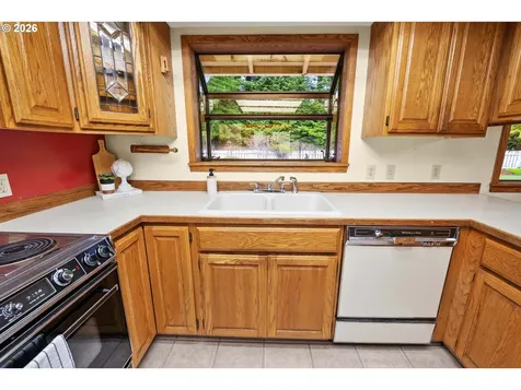 92680 Kumpula Road Astoria OR 97103