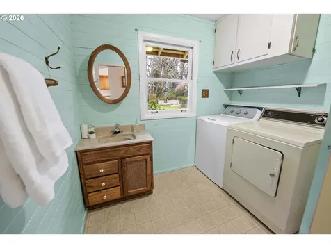 92680 Kumpula Road Astoria OR 97103