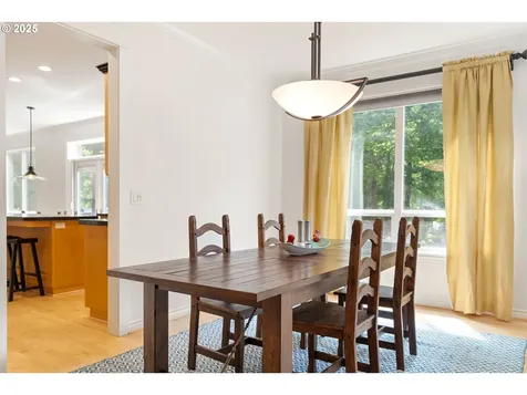 4014 SW 96th Avenue Beaverton OR 97005