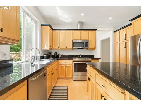 4014 SW 96th Avenue Beaverton OR 97005