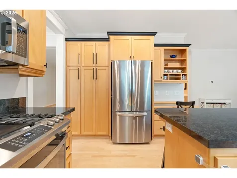 4014 SW 96th Avenue Beaverton OR 97005