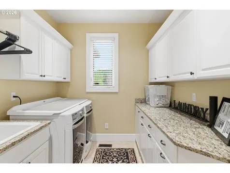 17663 S Fieldstone Lane Oregon City OR 97045
