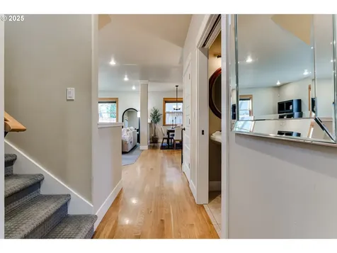 1115 W 28th Avenue Eugene OR 97405