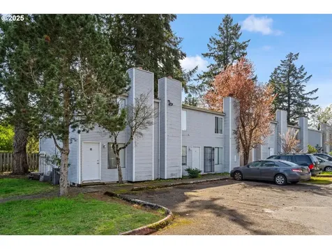 15 NE 127th Avenue Portland OR 97230