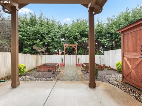 3620 NW 122nd Street Vancouver WA 98685