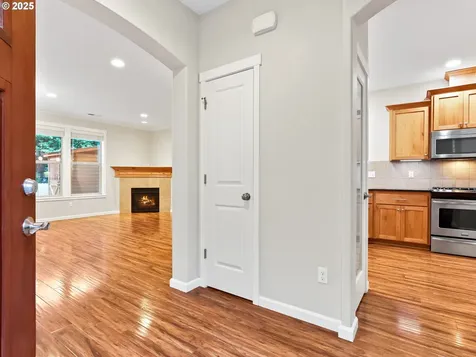 3620 NW 122nd Street Vancouver WA 98685