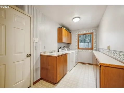7955 SW 139th Avenue Beaverton OR 97008