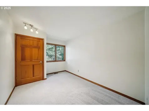 7955 SW 139th Avenue Beaverton OR 97008