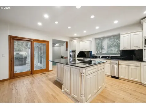 7955 SW 139th Avenue Beaverton OR 97008