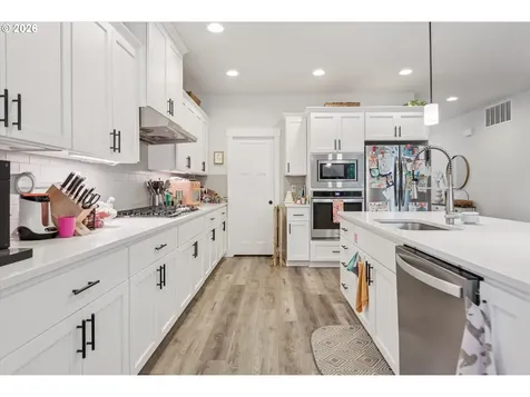 11194 SW 114th Place Portland OR 97223
