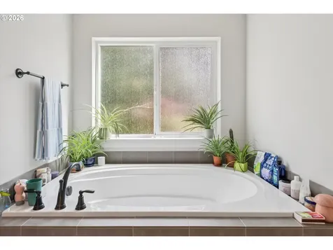 11194 SW 114th Place Portland OR 97223